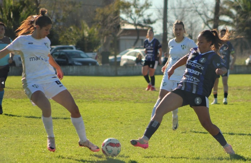 Ciudad de Olavarr�a arranc� con un triunfo en el Regional Amateur